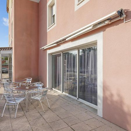 Hotel Akena Chateaurenard - Parc Des Expositions Avignon Екстер'єр фото