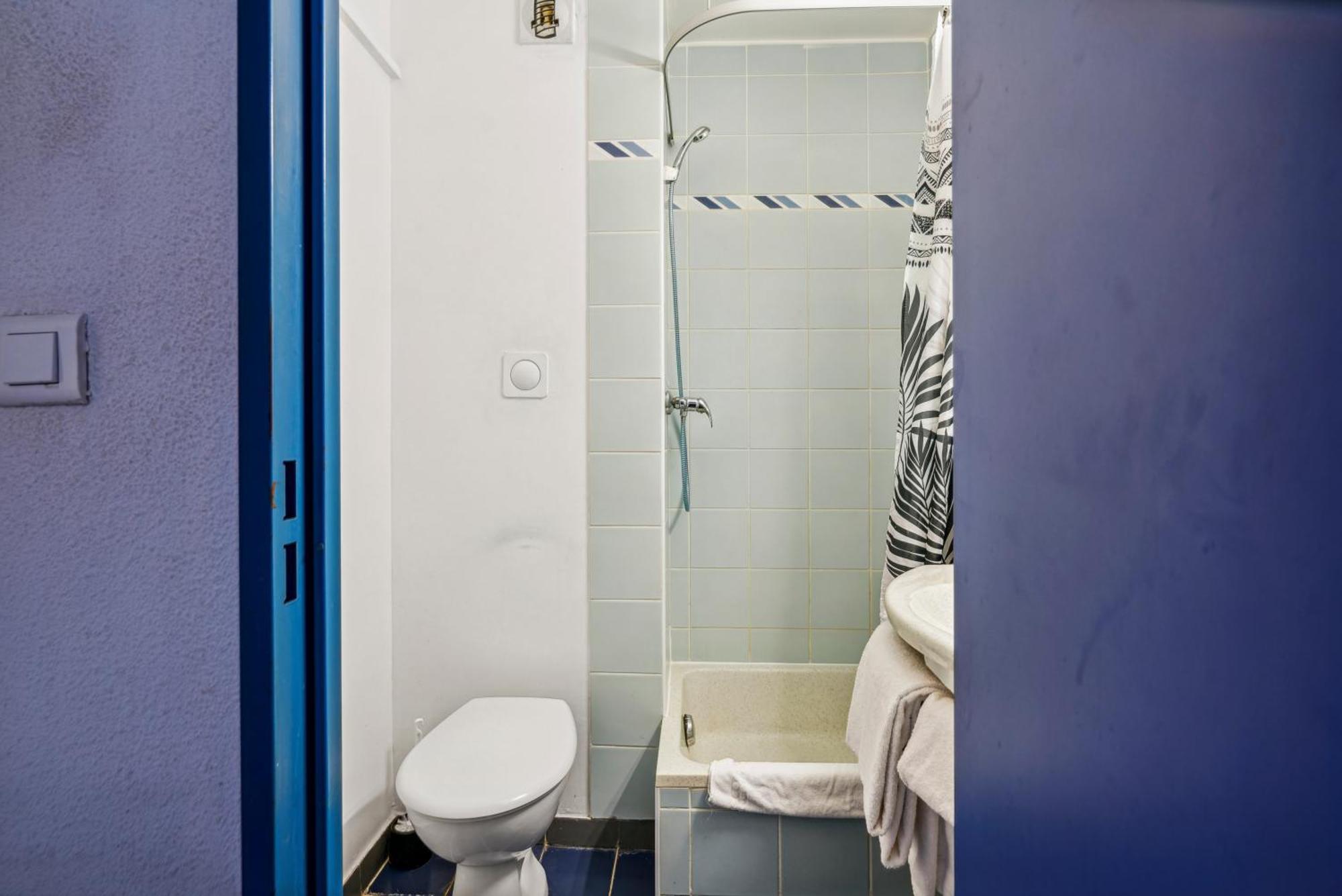 Hotel Akena Chateaurenard - Parc Des Expositions Avignon Екстер'єр фото