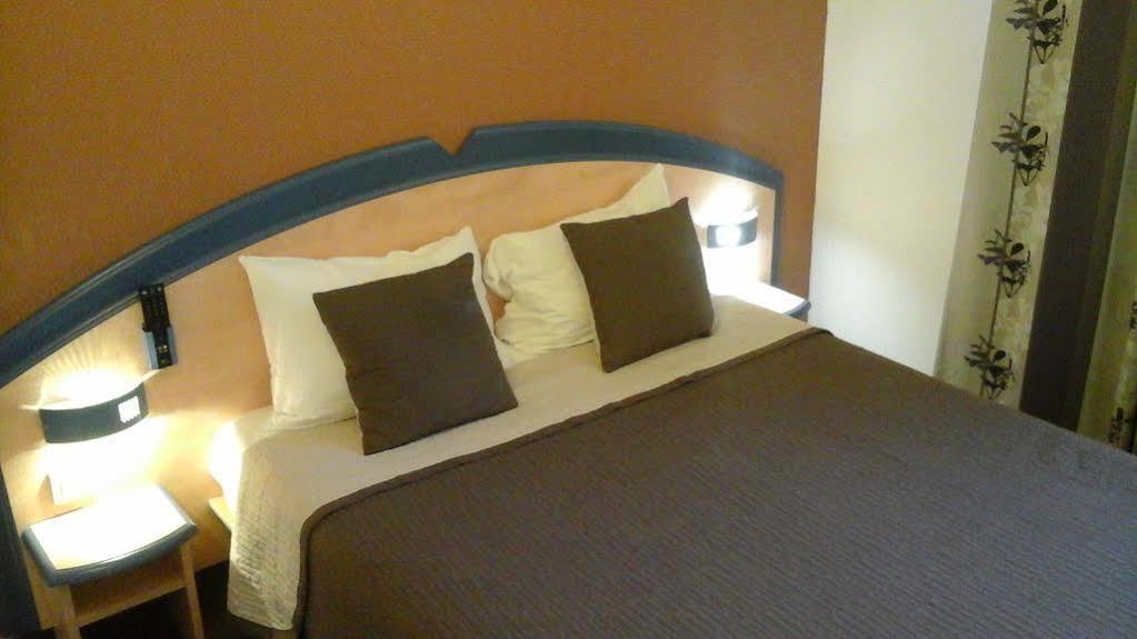 Hotel Akena Chateaurenard - Parc Des Expositions Avignon Екстер'єр фото